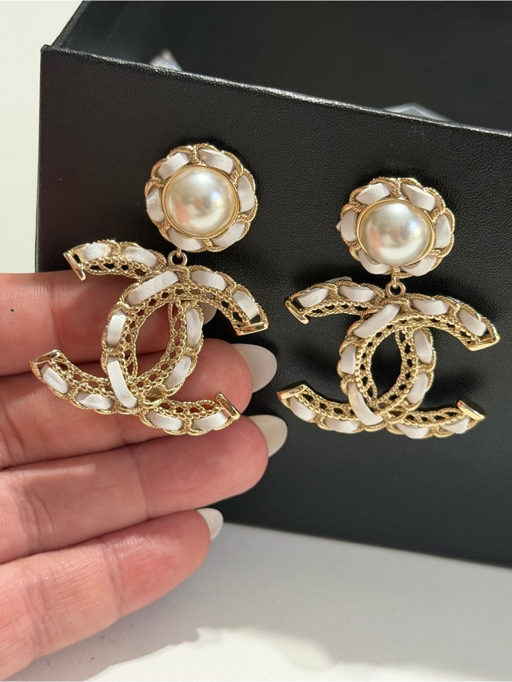 Chanel 2006 Gold and Pearl Double C Drop Earrings - Picture 2 of 9